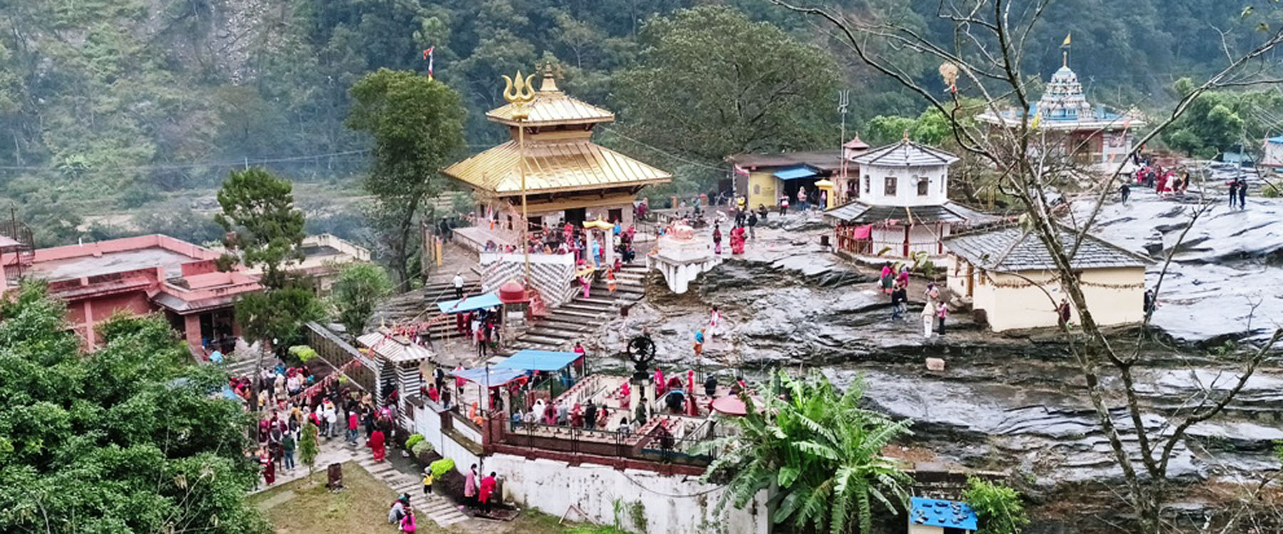 गलेश्वरधाममा भक्तजन