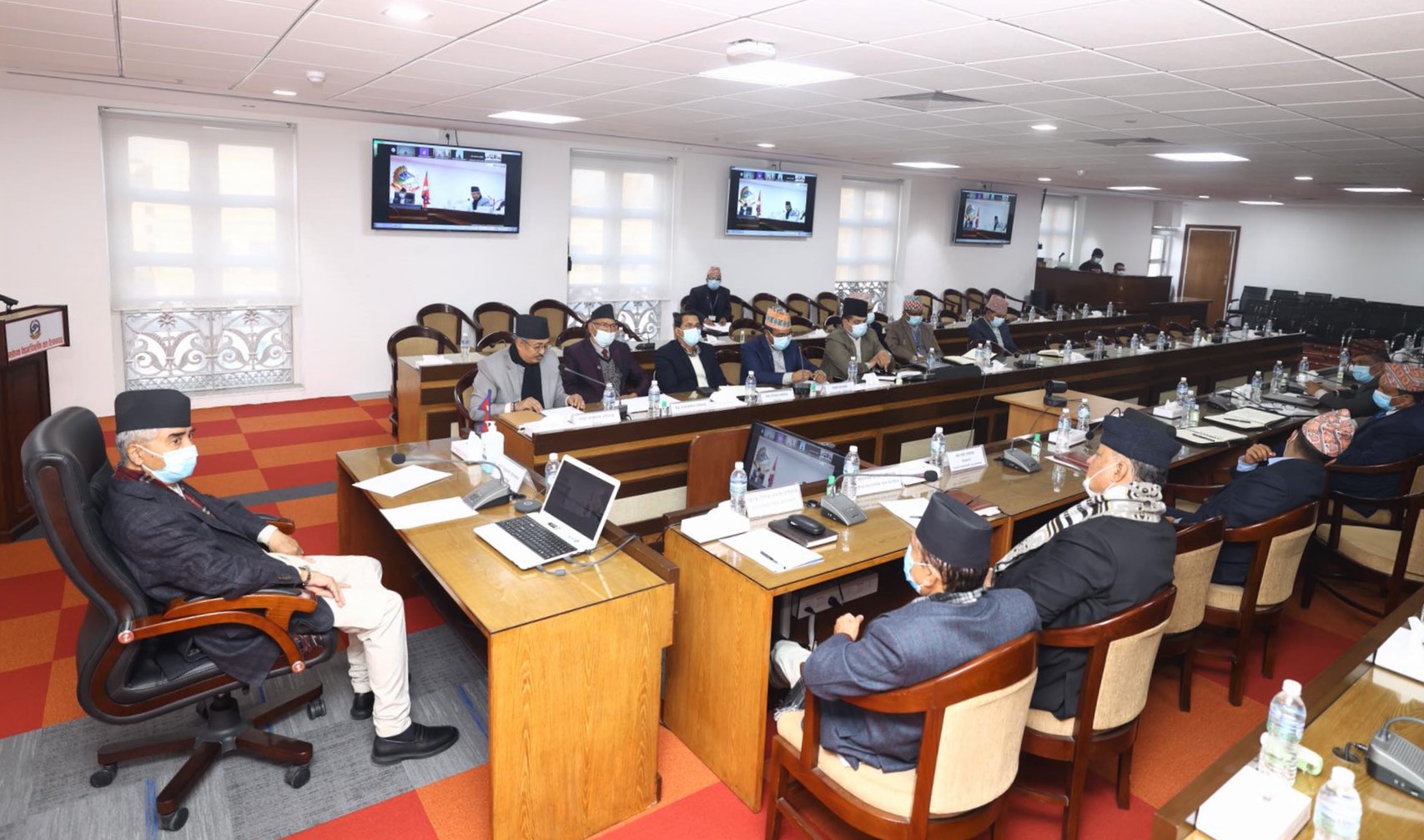 प्रधानमन्त्रीको सरकारी निवास बालुवाटारमा मन्त्रिपरिषद बैठक बस्दै