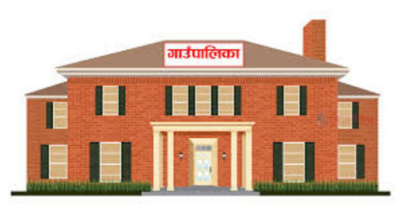 स्थानीय तहलाई पहिलोपटक नक्सा हस्तान्तरण